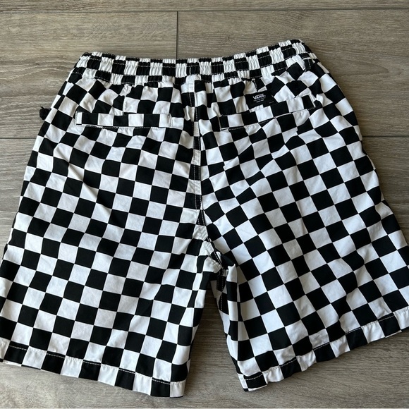 VANS RANGE RELAXED  SHORT CHECKERED - Picture 9 of 11
